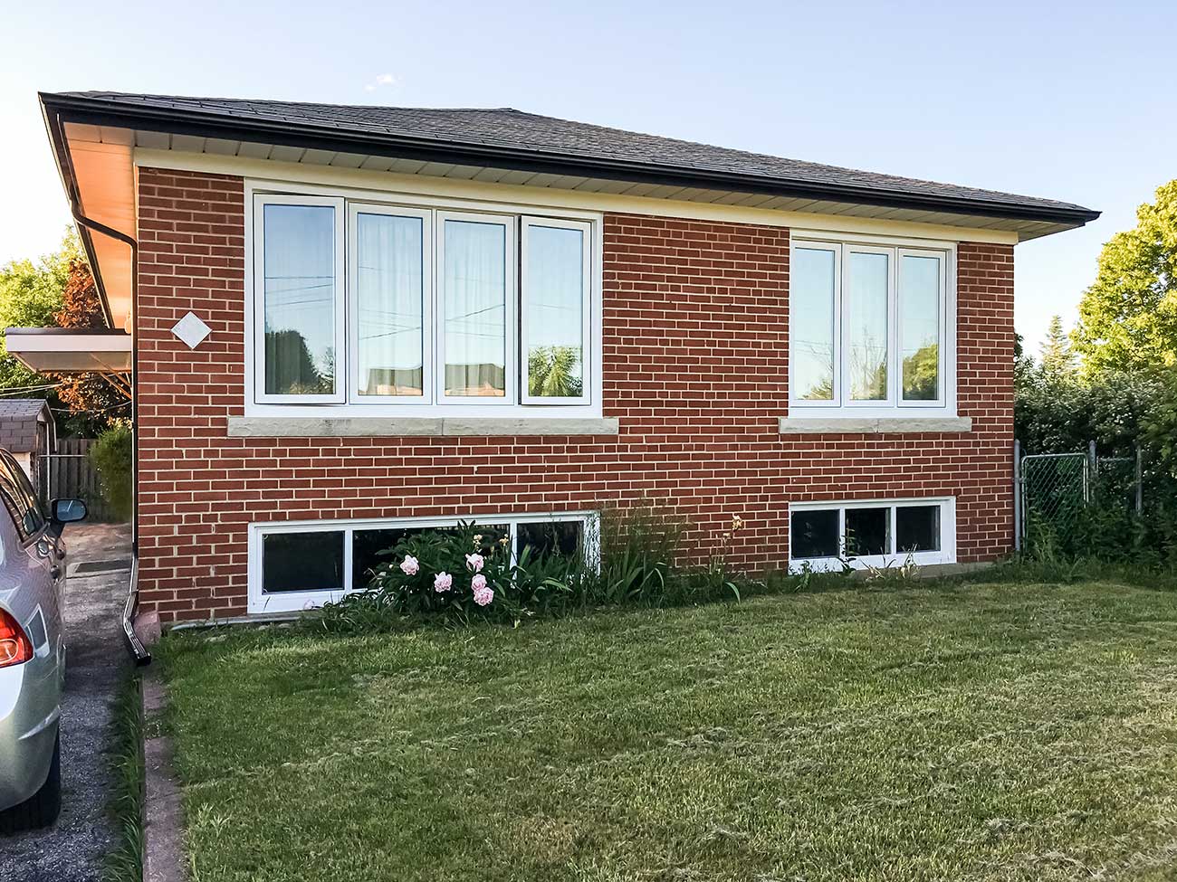 Premium Awning Windows Toronto | Top-Rated Installation & Service