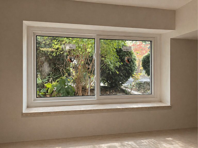 Sliding window gallery
